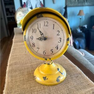 Vintage Yellow Table Clock
Height :10”
Width : 5.5 “